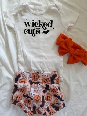 Etsy White "Wicked Cute" Bodysuit with Orange & Black Halloween Shorts Set